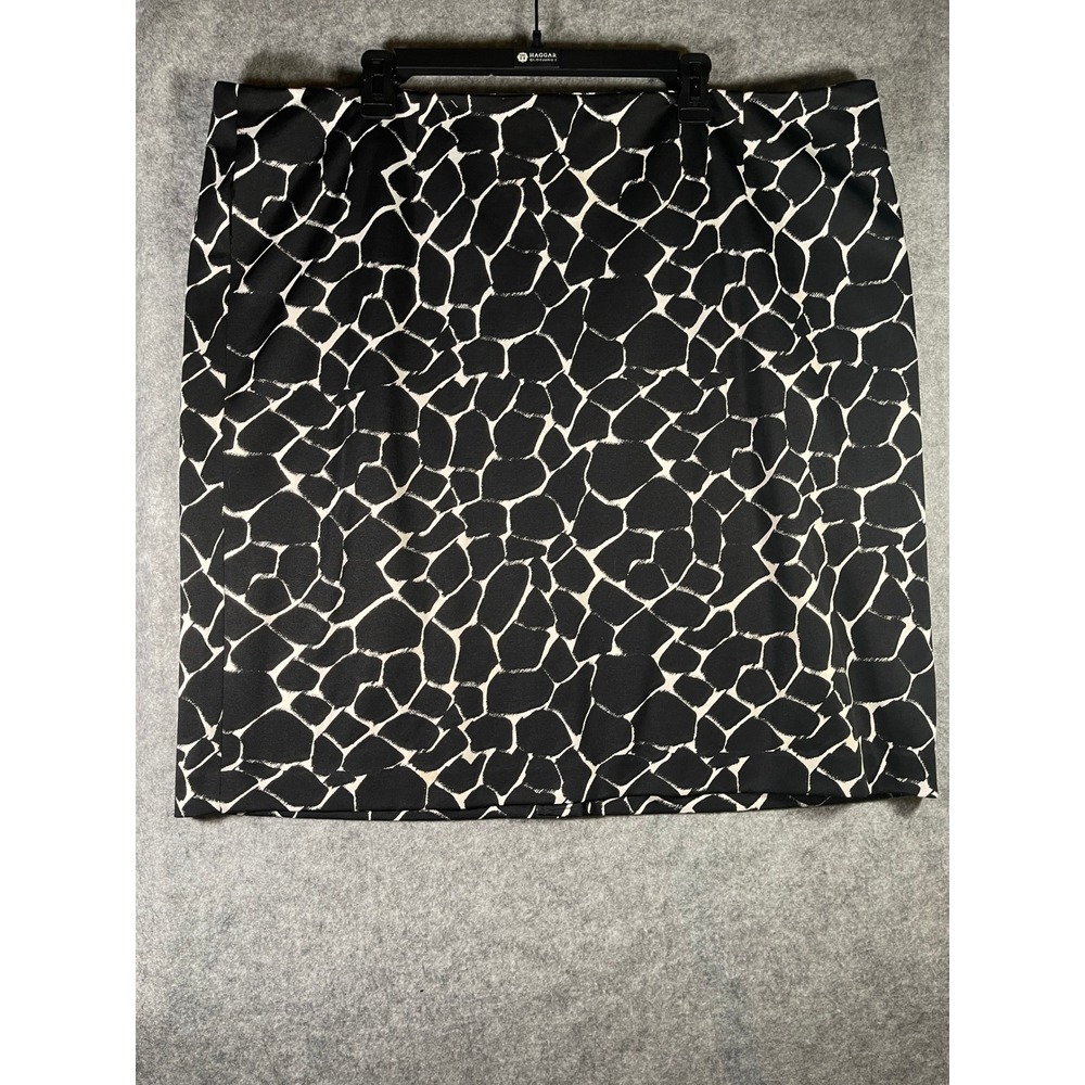 Alfani‎ Woman Black Cream Giraffe Print Pencil Skirt Plus Size 22W Stretch Knee